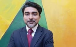 Dr. Deepak Varshney (Neurosurgery)